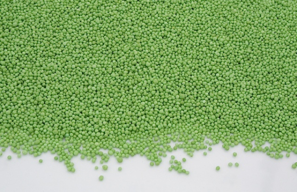 Sugar pearls mini glitter green 140 g at sweetART